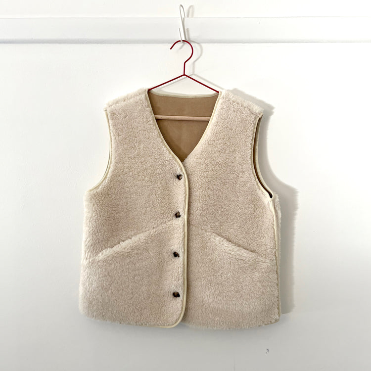 Country Gilet - NEW